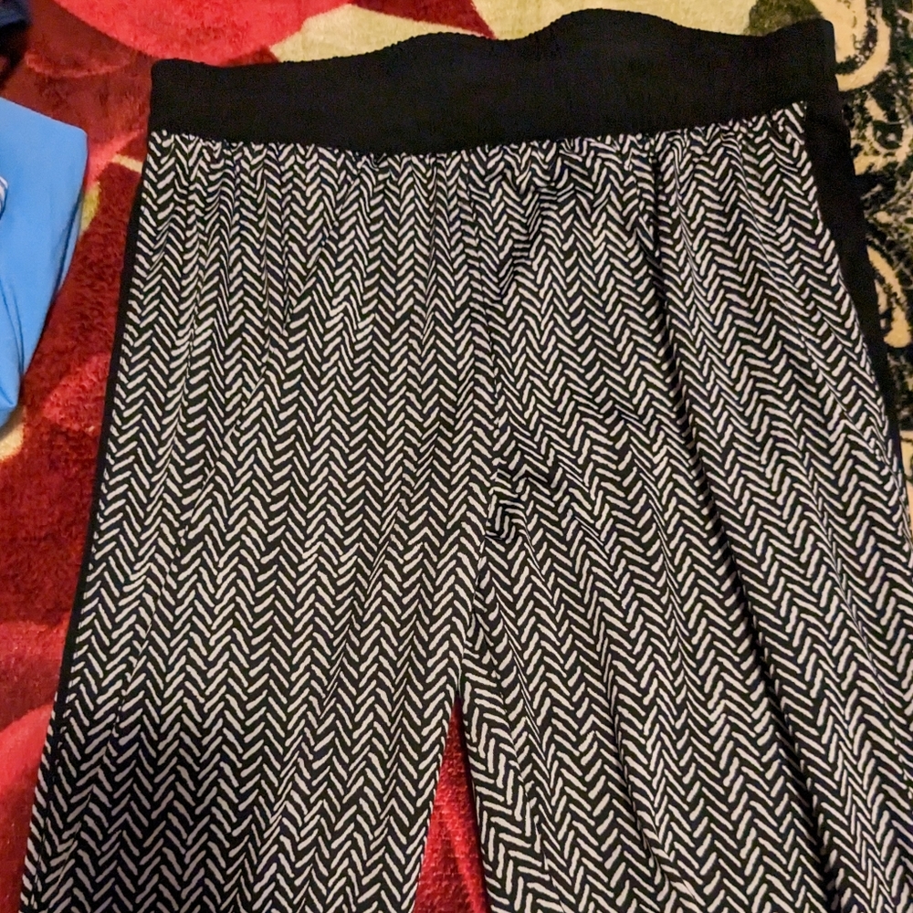 Black and white pants